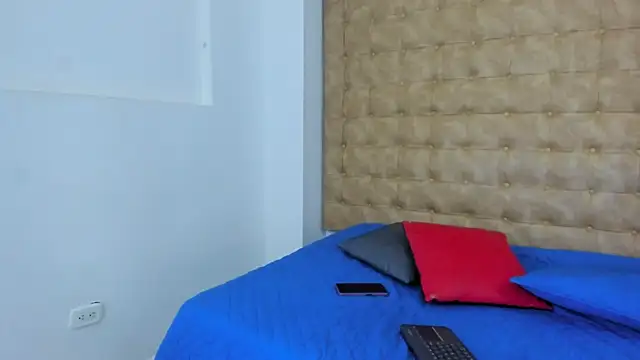 celeste_campbell - Celeste_campbell's free webcam - UK Sex Cams