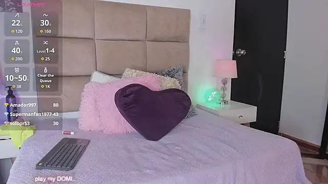 ashleycurvyy - Ashleycurvyy's free webcam - UK Sex Cams