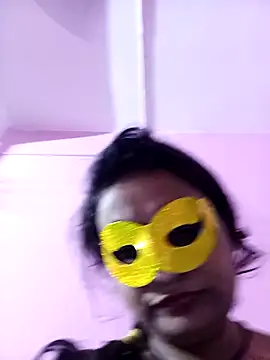 gullapi (F milf) - Full nude show