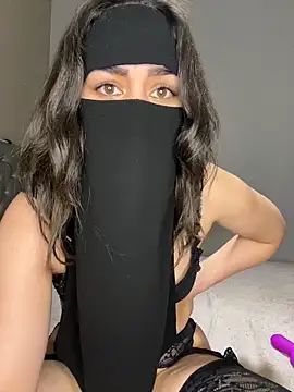 dinaaarich11 live sex cam