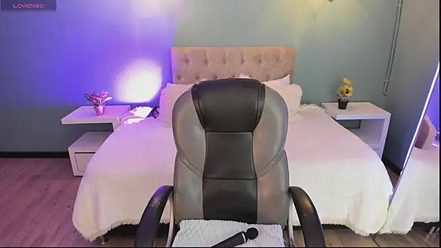 Nora_Vennucci webcam