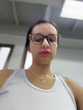 soy_sara7 - Soy_Sara7's free webcam - UK Sex Cams