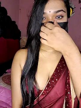 Webcam Model (ariya-03)  is live.Free join now!