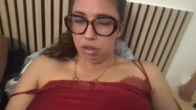 Sakura1700 live sex cam