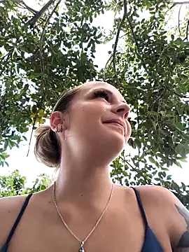 emma4xxx live sex cam