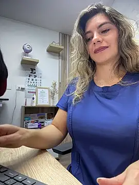 alicee16 live sex cam