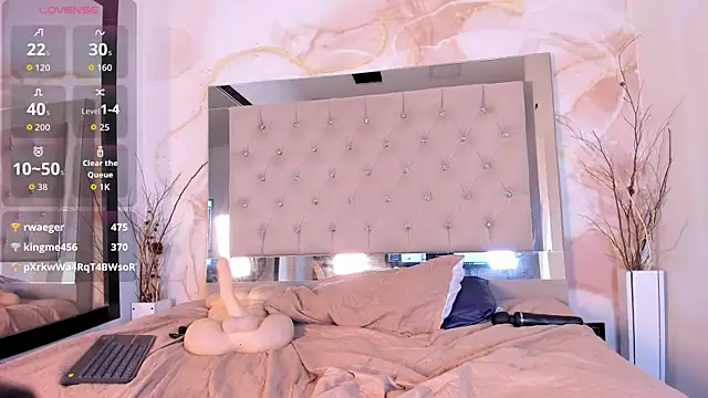 ainaah_ - Ainaah_'s free webcam - UK Sex Cams