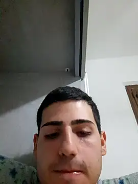 nicolas3091 (M twink) - Tolgo le mutande