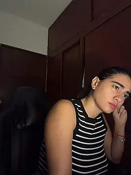 zarahevans - ZarahEvans's free webcam