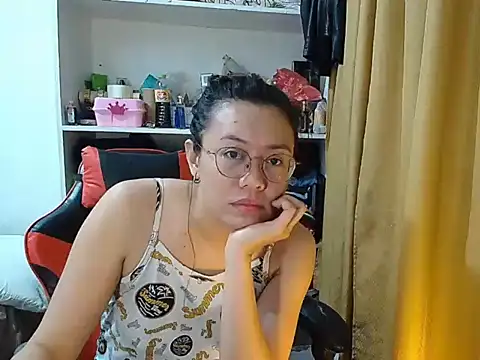 crizzybel live sex cam