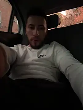 thiago_hill (M young) - SHOW CUMM IN PUBLIC 💦🥛🚙