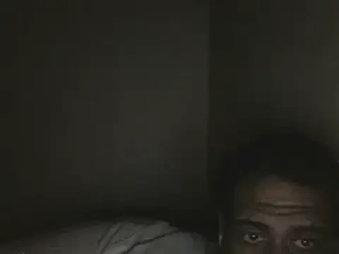 elpoop7305 (M young) - $Offer$Special$Exclusive$Nudity$