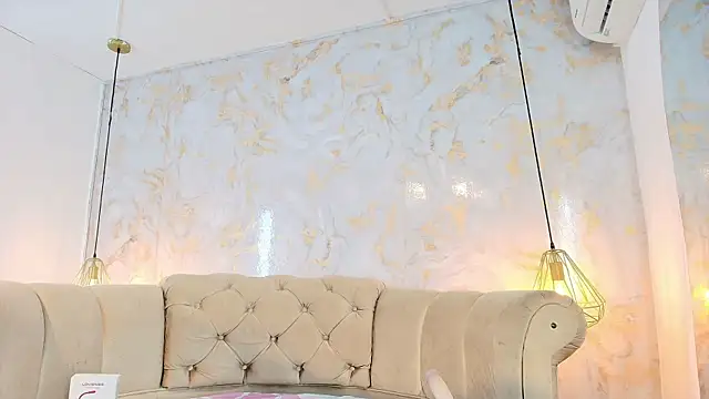 brianaduque (F teen) - One fingers pussy 5min💖