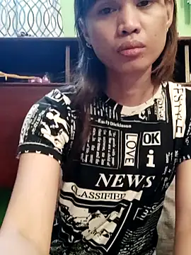 queensoreal (Ask my age) - make me happy ,naked and cum