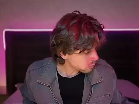 mcklister_kinky_feets live sex cam