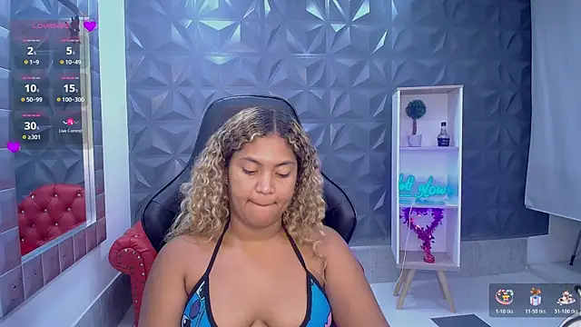 Cristal_War live sex cam