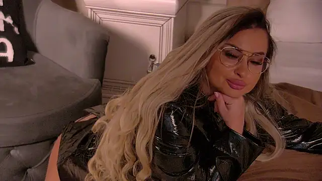 denisse_perry (F milf) - Careful… I might redefine pleasure for U