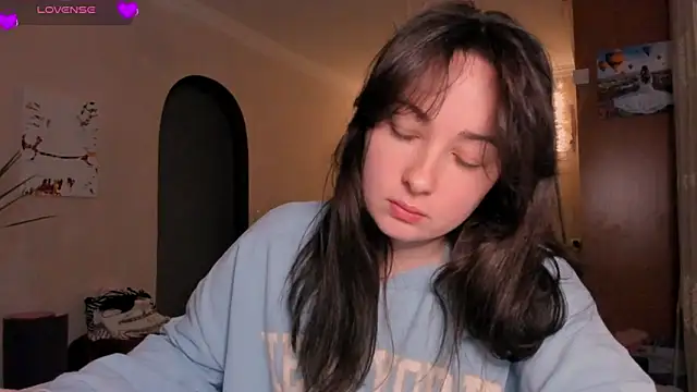 cclandestina (F young) - =)What a gift)