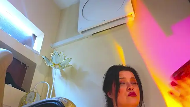 malika_uangel (F young) - SIT ON YOUR FACE AND CUM💦💦💦