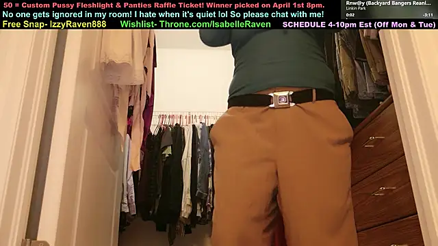 IsabelleRaven webcam