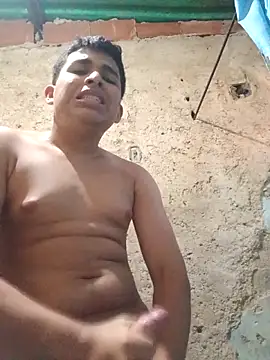 alee28728 (M twink) - Corrida