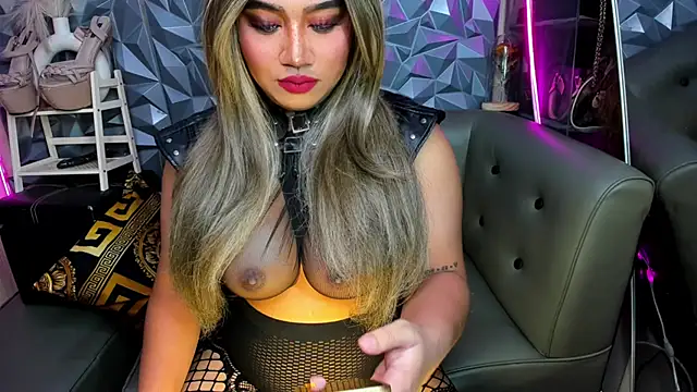 DOMINANT_10inchsCOCK webcam