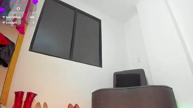 violetmontan - Violetmontan's free webcam - UK Sex Cams