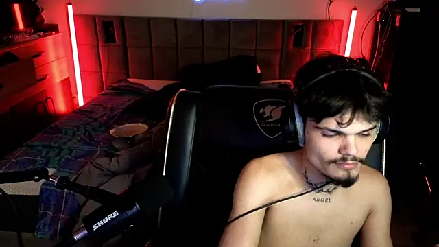 jordanshow - JordanShow's free webcam - UK Sex Cams