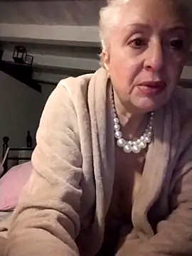 divinaerotica live sex cam