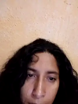 Webcam Model (hotaniani) is live