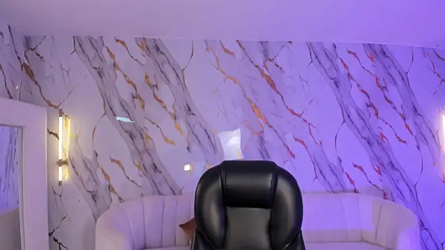 samanthaklein_ (F young) - 👋Spank my pussy & close up👋