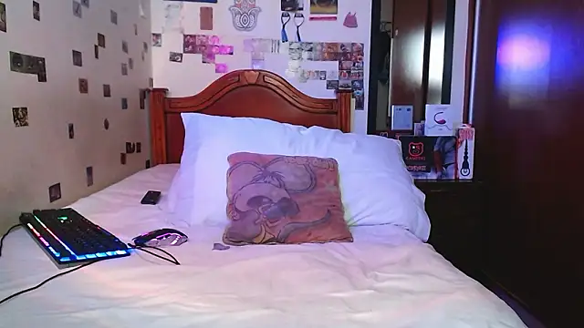 DannyPhantom555 webcam