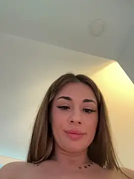 isabellaetthan (F young) - PussyCloseUp+RubClit+Vid+Whatsapp