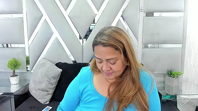 monzerratboyer (F mature) - FUCKTITS WITH MILK IN MY BOOBS 😏💦