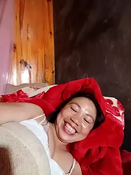 pretty_girl_2 - Pretty_girl_2's free webcam