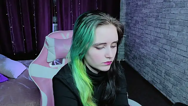 RubyMyst live cam profile