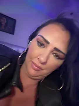 TiffanyRoxx's Live Sex Cam Show