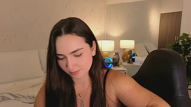 ava_blue live sex cam