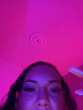 _MelinaCurves_ live cam profile