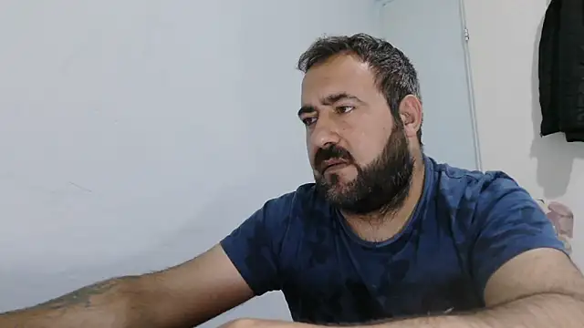 mio_jaks (Ask my age) - Does anyone want sperm? :wanker: