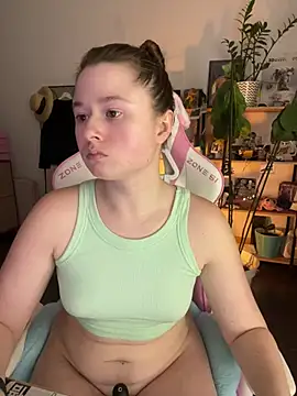 sweetest_pie - Sweetest_pie's free webcam - UK Sex Cams