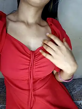 Webcam Model (xpihu)  is live.Free join now!