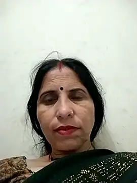 Webcam Model (Hot_liya54)  is live.Free join now!