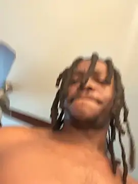 sneakylink13__ Live Webcam on Stripchat