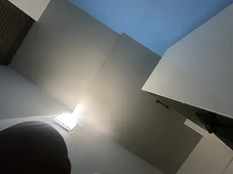 800112 (M young) - Talk to me ladies