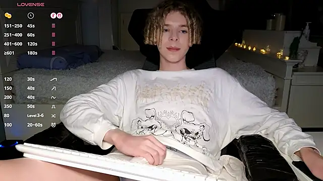 Kudi_Minnt's live cam