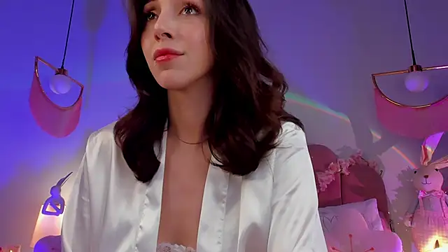 elsayoung (F young) - lie down and caress yourself ❤️