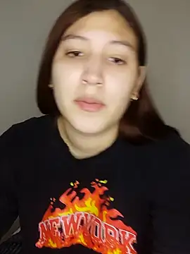 Webcam Model (Aranzatits)  is live.Free join now!