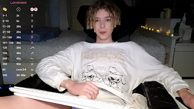 Kudi_Minnt's live cam