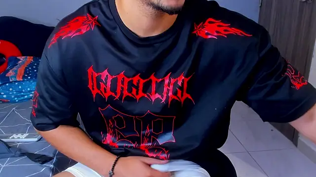 kris_khalifa69 (M young) - HARD DICK